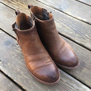 Kork-ease Ankle Booties Size 8.5